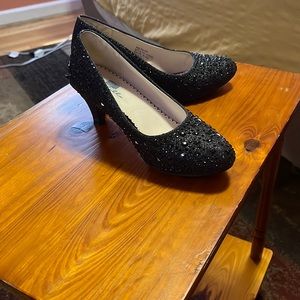 Black Shoes with sparkles, 2 inch heel SIZE 5